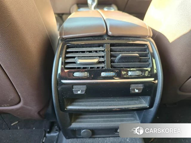 BMW 5 Series (G30) id 3820032 из Кореи 7