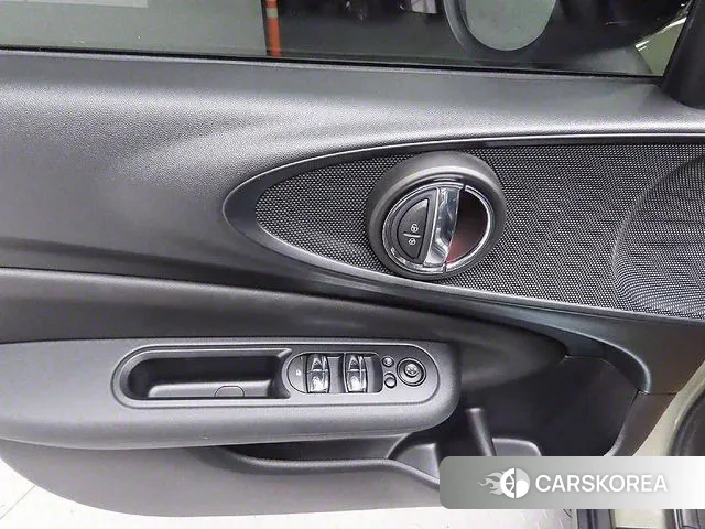 Mini Cooper D Clubman id 3076228 из Кореи 7