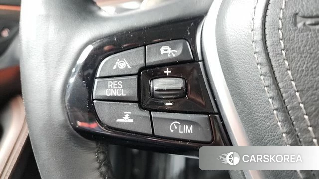 BMW 5 Series (G30) id 4459604 из Кореи 7