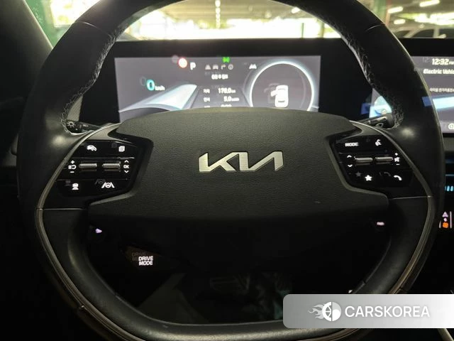 Kia EV6 id 4707321 из Кореи 7