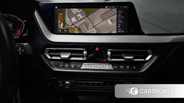 BMW 1 Series (F40) id 3033662 из Кореи 7