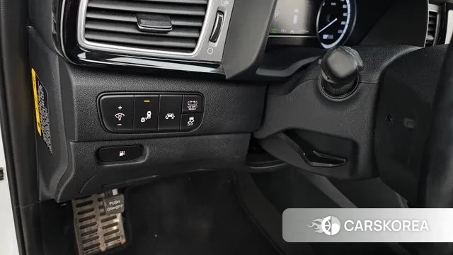 Kia Niro id 3728645 из Кореи 7