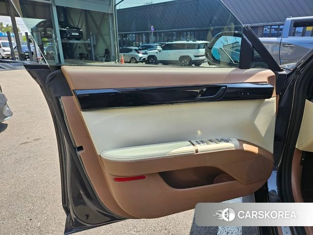 Hyundai Grandeur Hybrid (GN7) id 4360972 из Кореи 7