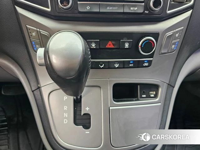 Hyundai The New Grand Starex id 4531084 из Кореи 7
