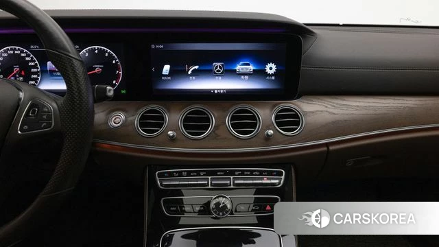 Mercedes-Benz E-Class W213 id 4713468 из Кореи 7