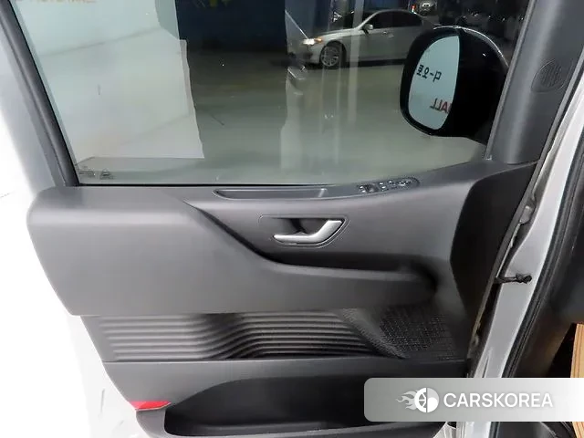 Hyundai Staria id 3538171 из Кореи 7