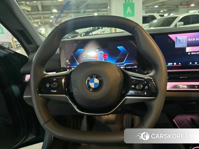 BMW 5 Series (G60) id 4321605 из Кореи 7