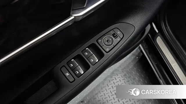 Hyundai Grandeur IG id 3330781 из Кореи 7