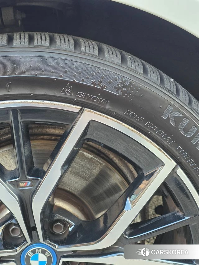 BMW 5 Series (G30) id 3851865 из Кореи 7