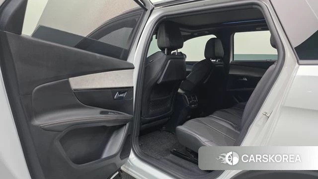 Peugeot 5008 second generation id 4457175 из Кореи 7