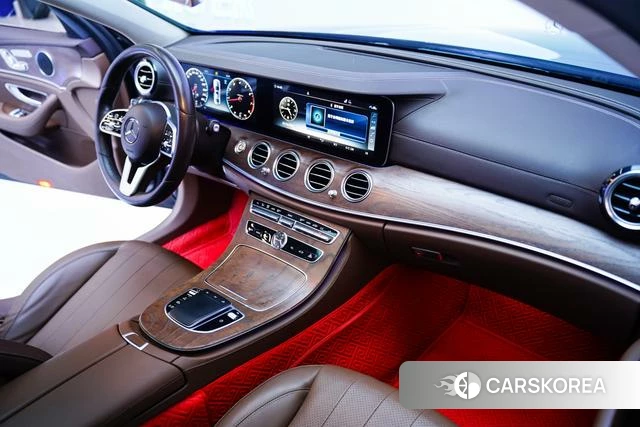 Mercedes-Benz E-class id 3856113 из Китая 7
