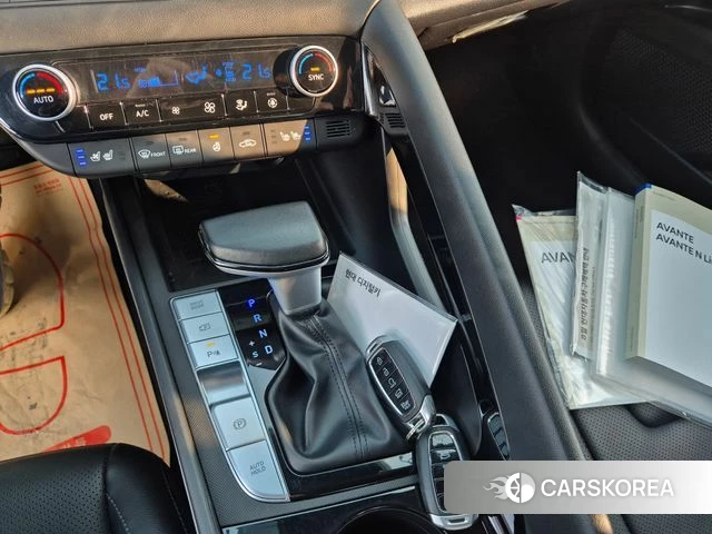 Hyundai Avante (CN7) id 3818338 из Кореи 7