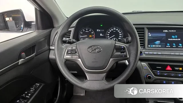 Hyundai Avante AD id 3403119 из Кореи 7