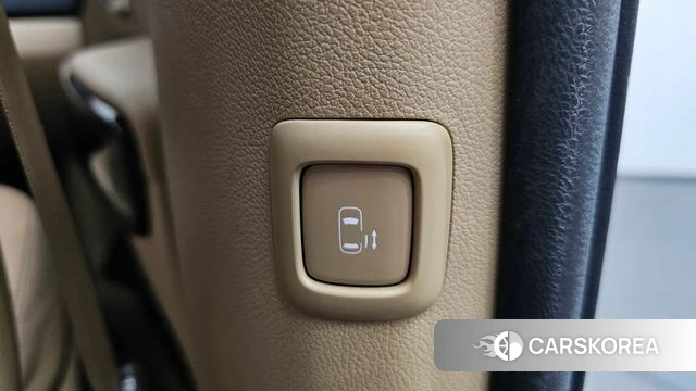 Kia The New Carnival id 4397880 из Кореи 7