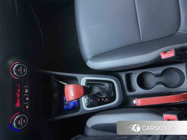 Kia Yi Ran id 4242089 из Китая 7