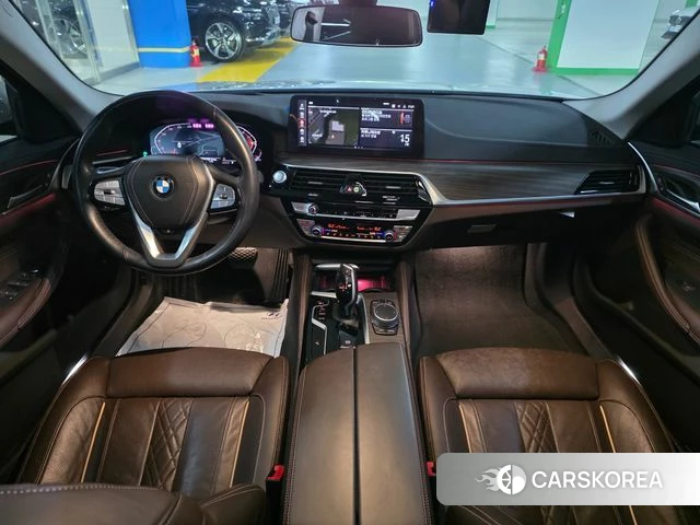 BMW 5 Series (G30) id 4458594 из Кореи 7