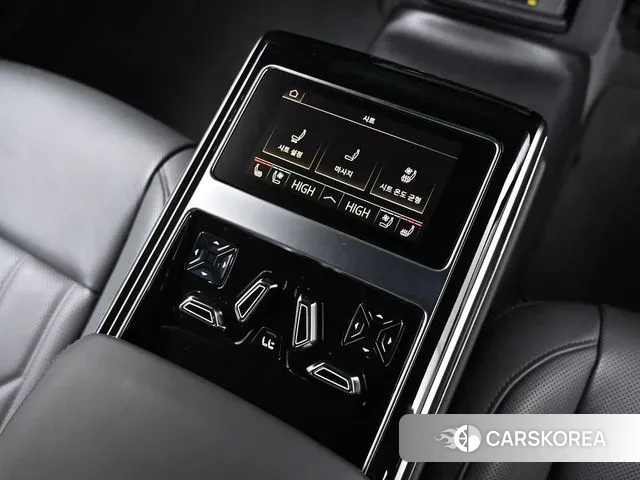 Audi A8 (D5) id 3649730 из Кореи 7