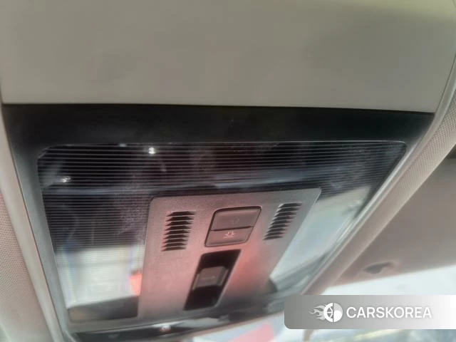 Volkswagen Passat id 4259943 из Китая 7