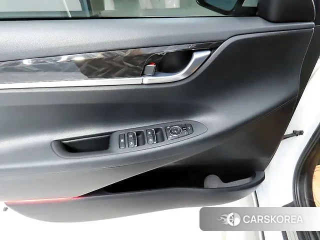 Hyundai Grandeur IG id 3754535 из Кореи 7