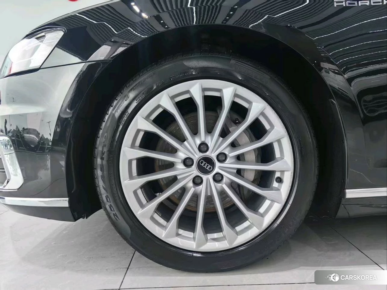 Audi A8 id 4498761 из Китая 7