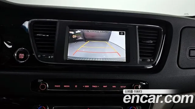 Kia The New Carnival id 2840182 из Кореи 7