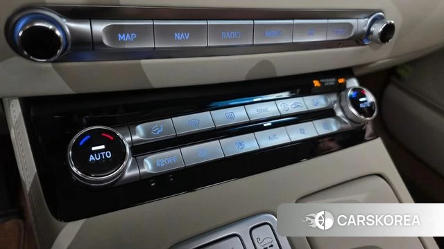 Genesis G90 id 4482105 из Кореи 7