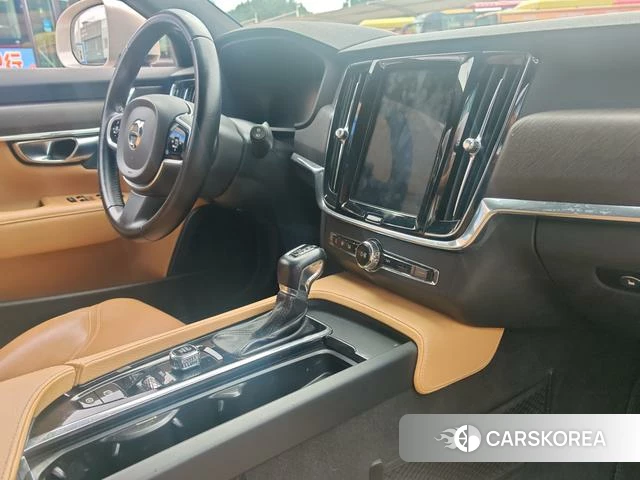Volvo V90 id 4220028 из Китая 7