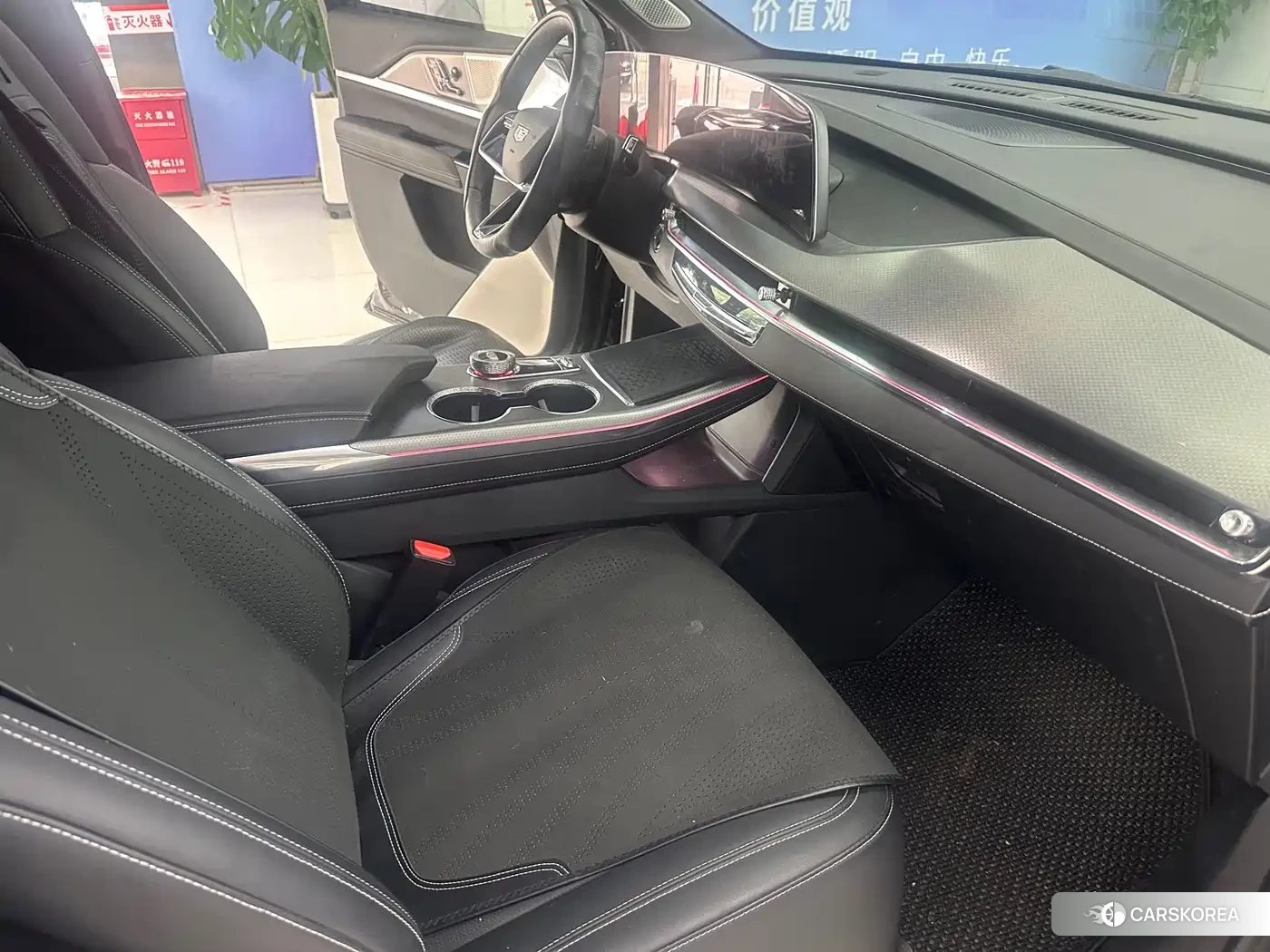 Cadillac XT5 id 4578343 из Китая 7