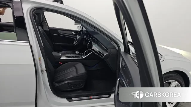 Audi A6 (C8) id 3214542 из Кореи 7