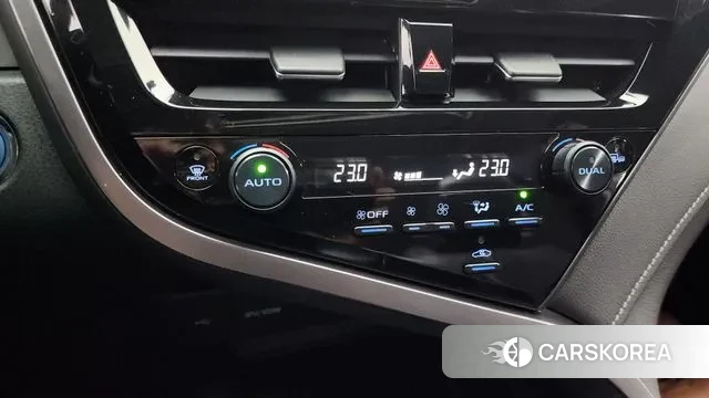 Toyota Camry (XV70) id 3405085 из Кореи 7