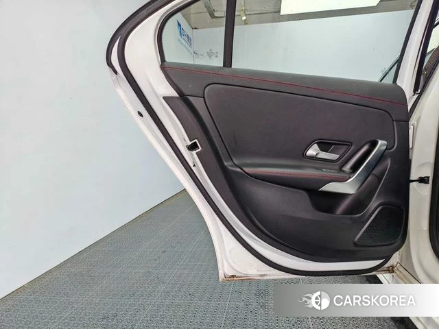 Mercedes-Benz Class A id 4227342 из Китая 7