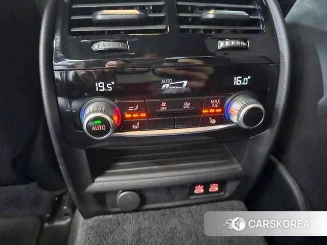 BMW 5 Series (G30) id 3904024 из Кореи 7