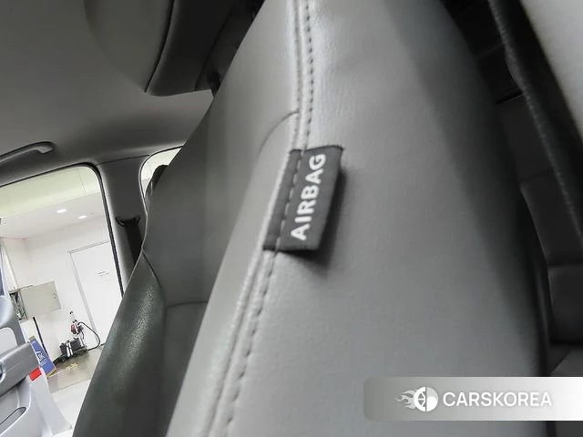 Hyundai The New Grand Starex id 4351234 из Кореи 7