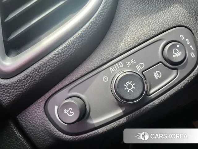 Chevrolet (GM Daewoo) The New Trax id 3018721 из Кореи 7