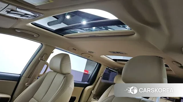 Kia The New Carnival id 3578638 из Кореи 7