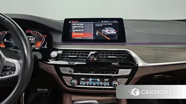 BMW 5 Series (G30) id 2990808 из Кореи 7