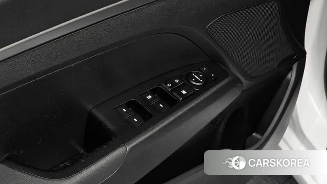 Hyundai Avante AD id 4536837 из Кореи 7