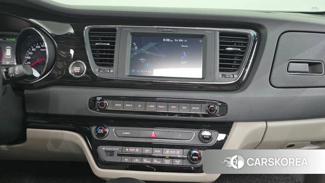 Kia The New Carnival id 4384936 из Кореи 7