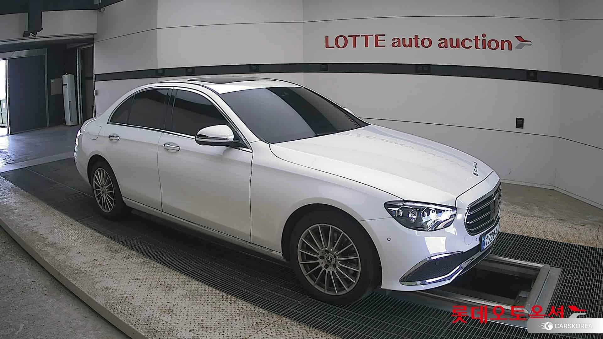 Mercedes-Benz Mercedes-Benz E250 id 4419045 из Кореи 7