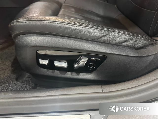 BMW 5 Series (G30) id 4427834 из Кореи 7