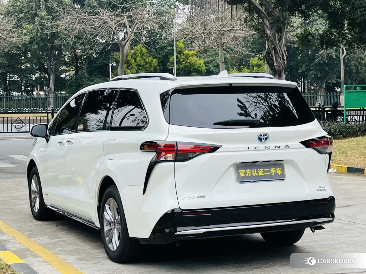 Toyota Saina id 4452559 из Китая 7