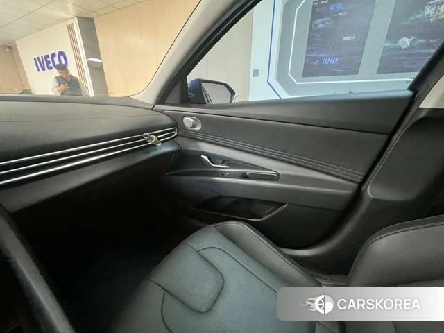 Hyundai Elantra id 4333764 из Китая 7