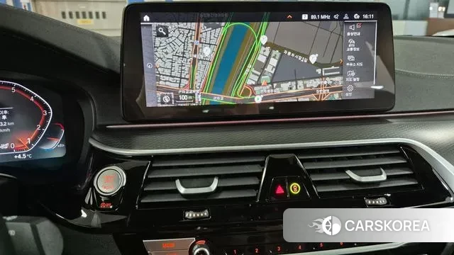 BMW 5 Series (G30) id 3534135 из Кореи 7