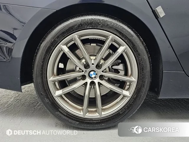 BMW 5 Series (G30) id 3422688 из Кореи 7