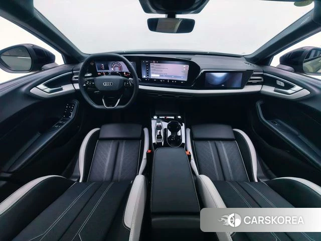 Audi A5L id 4263936 из Китая 7