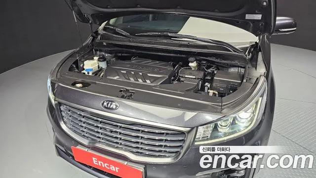 Kia The New Carnival id 2659782 из Кореи 7