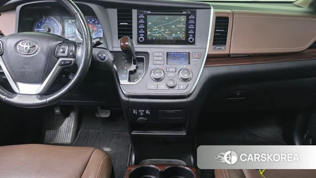 Toyota Sienna id 4508617 из Кореи 7