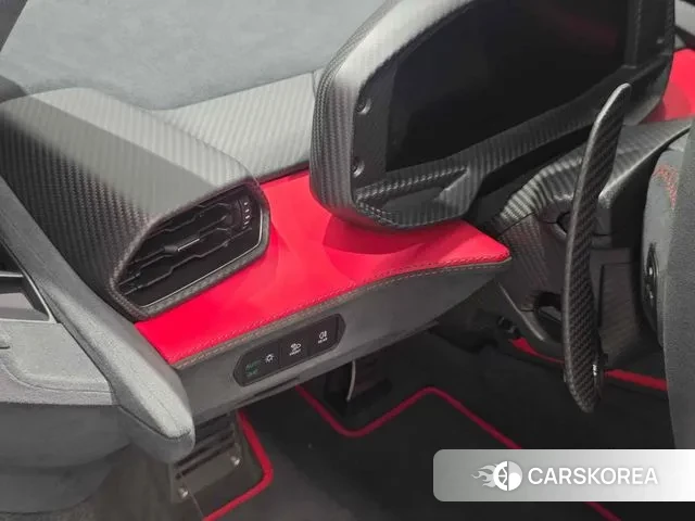 Lamborghini Revuelto id 3757709 из Кореи 7