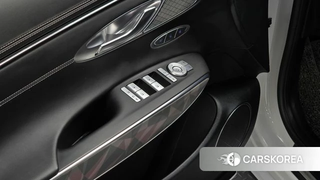 Genesis GV70 id 4354791 из Кореи 7