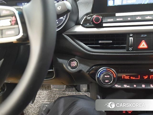 Kia Come New K3 id 4476600 из Кореи 7